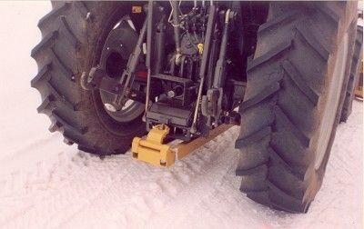 SKYVERAMME BAK PÅ TRAKTOR